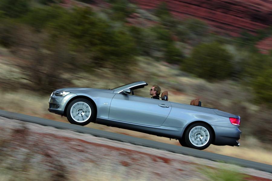  BMW 3-Series Convertible 2007 года  (фото 51 из 239)